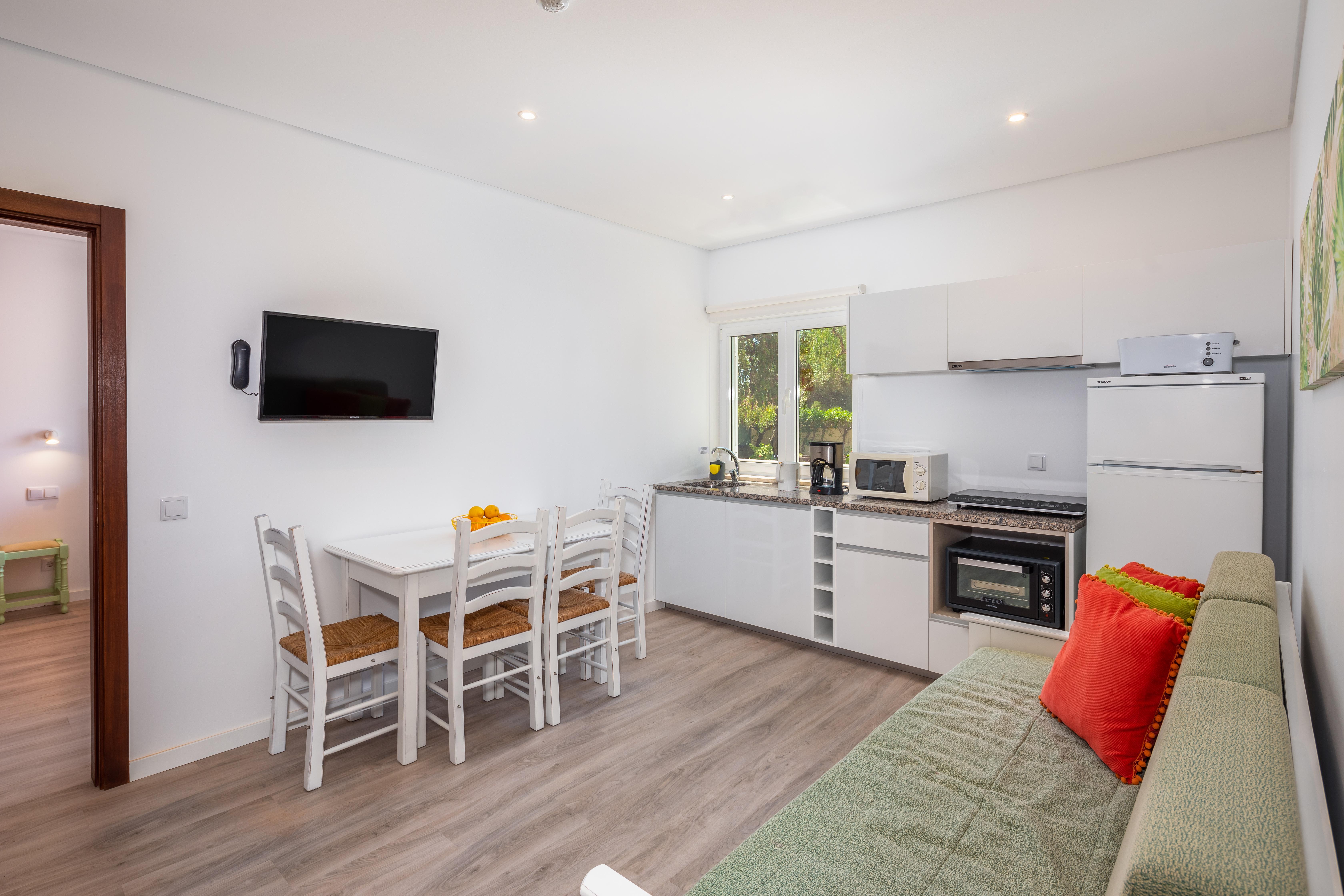 Apartment Flor Da Laranja, By Algarveblossom *